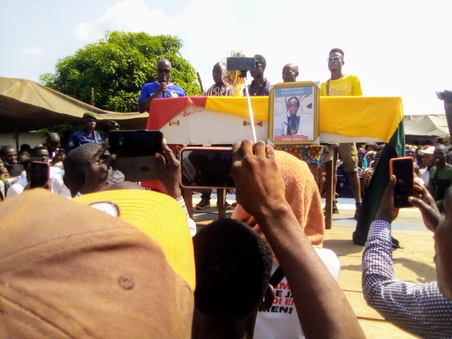 Coyah: le monde de la culture rend hommage au changeur Dani Traoré dit 42 bouches