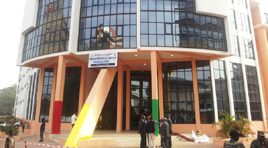 Diffusion d'images obscènes sur Internet : En Guinée, les Parquets généraux montent au créneau