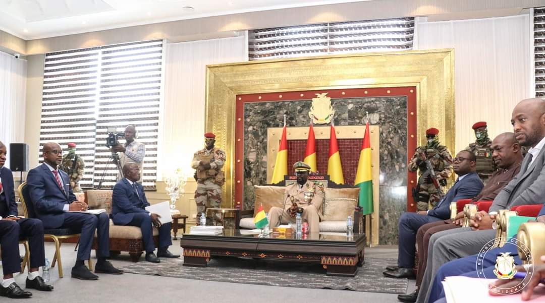 Gestion des derniers publics: le chef de la junte Guinéenne reçoit le rapport sur la gouvernance  2021 ! 