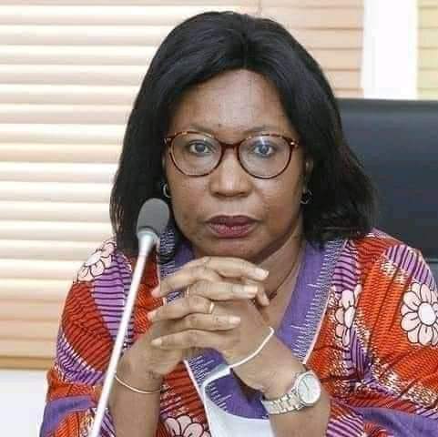 Gouvernement : La garde des sceaux, Fatoumata Yarie Soumah limogée.
