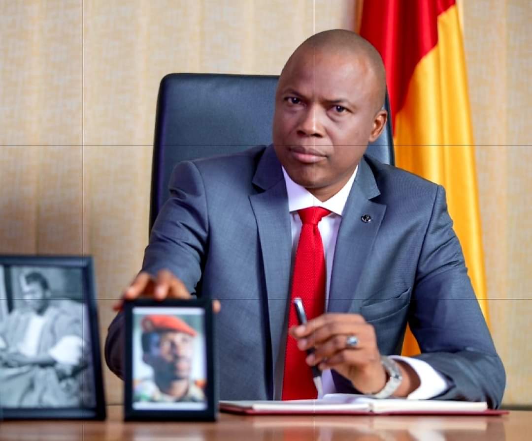 Guinée : Attention ça glisse ! (Siaka Barry)