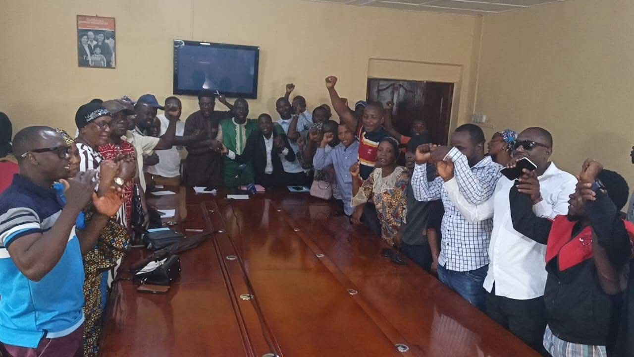 Guinée:  les enseignants communaux  réclament 9 mois d'arriérés de salaire  et leur intégration