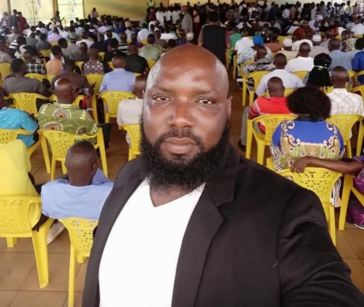 Injustice en Guinée : Deux Jeunes Militants du RPG Arc-en-Ciel Emprisonnés sans procès suite à une manifestation devant l'ambassade de France