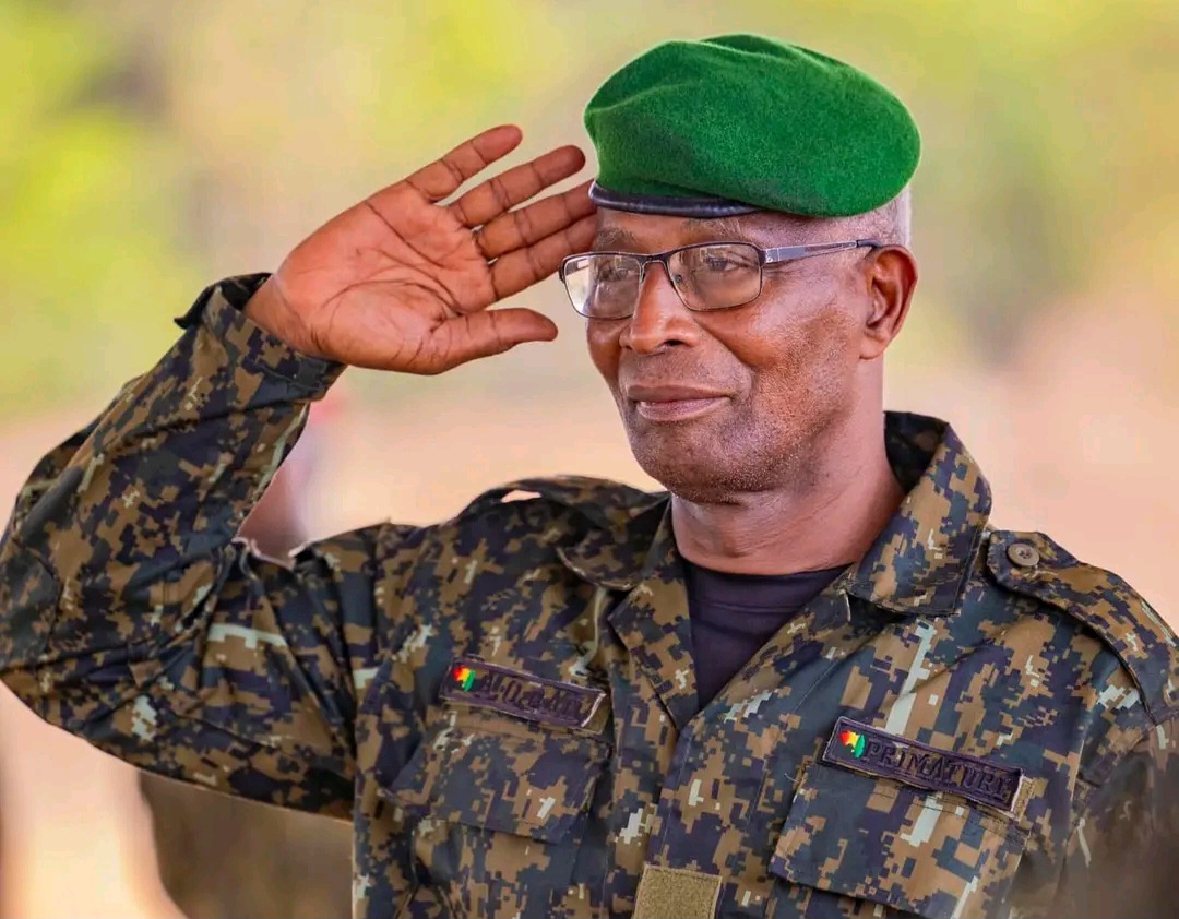 Le Premier ministre Amadou Oury Bah à la jeunesse guinéenne: " l'avenir n'est pas compromis en Guinée"