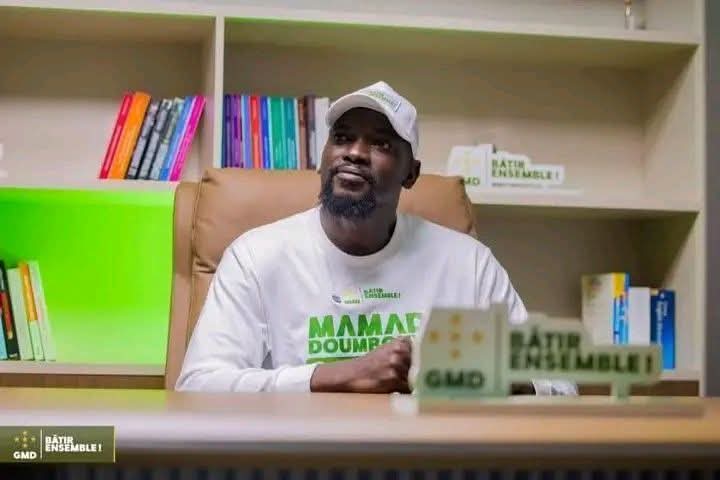 Politique: Mamadi Doumbouya, le candidat fantôme d’une élection gagnée sur du papier glacé ! 
