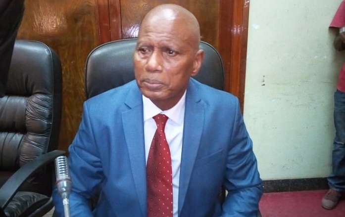 Presse: la HAC suspend pour un mois, une émission radiophonique et ses animateurs