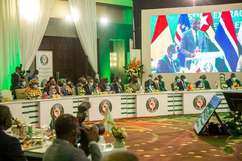 Sommet extraordinaire des chefs de l'état de la CEDEAO sur le Mali, le Burkina et la Guinée : Communiqué final 