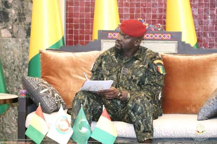 Transition en Guinée : le CNRD prend acte des 36 mois et interdit toutes manifestations. ..