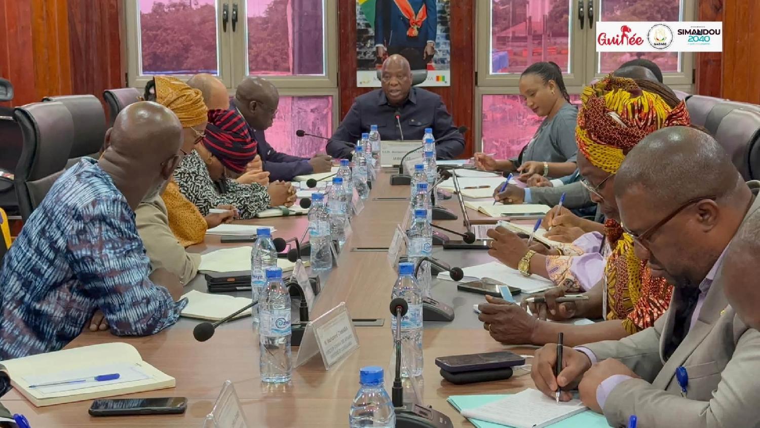 Visas :  Dr Morissanda Kouyaté a expliqué la décision du Gouvernement d’appliquer le principe de réciprocité avec les états membres de l'UE 